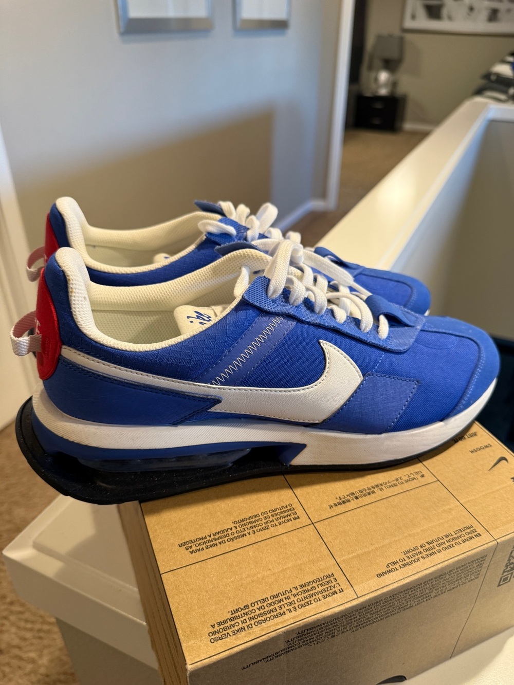 Air Max Pre-Day Hyper Royal /White 11.5 DH4638400